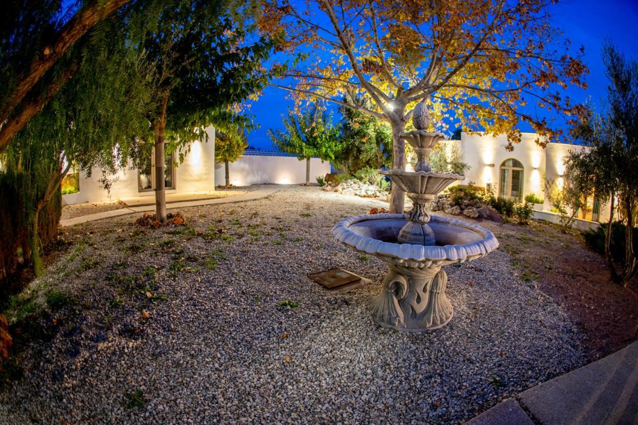 Artmonia Hotel Castalla Exterior foto